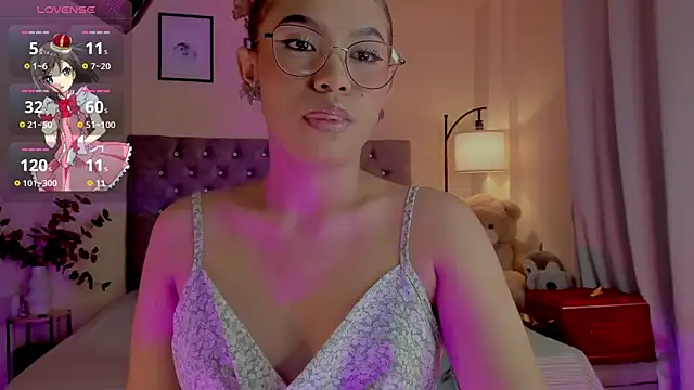 Snapshot of OxanaFedorova1- chatting on November 12, 2025, 8:08 pm OxanaFedorova1- online show from November 12, 2025, 8:08 pm