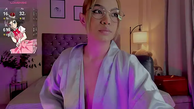 Snapshot of OxanaFedorova1- chatting on November 13, 2025, 8:30 pm OxanaFedorova1- online show from November 13, 2025, 8:30 pm