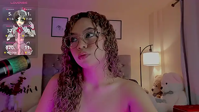 Snapshot of OxanaFedorova1- chatting on December 15, 2025, 8:24 pm OxanaFedorova1- online show from December 15, 2025, 8:24 pm