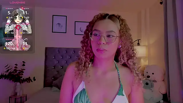 Snapshot of OxanaFedorova1- chatting on January 15, 2026, 7:39 pm OxanaFedorova1- online show from January 15, 2026, 7:39 pm