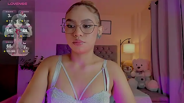Snapshot of OxanaFedorova1- chatting on May 22, 2026, 8:14 pm OxanaFedorova1- online show from May 22, 2026, 8:14 pm