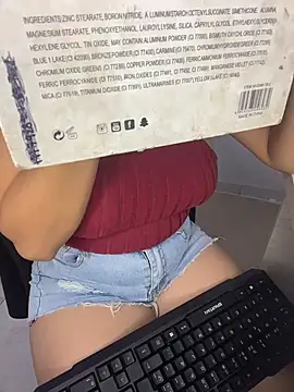 rhizanthella  online show from April 9, 2026, 8:47 pm