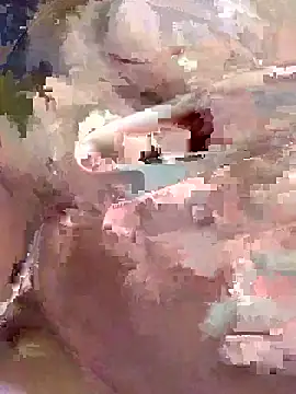 Snapshot of luzmelzinha chatting on March 19, 2026, 5:39 pm luzmelzinha online show from March 19, 2026, 5:39 pm