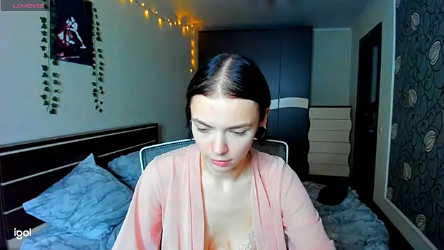 Snapshot of bonnybimi chatting on October 14, 2025, 2:18 pm bonnybimi online show from October 14, 2025, 2:18 pm