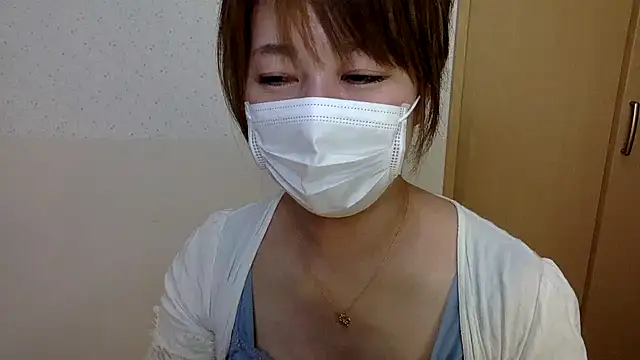 Snapshot of kitty_kyoto chatting on October 3, 2025, 3:09 pm kitty kyoto online show from October 3, 2025, 3:09 pm