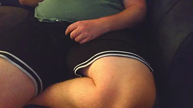 thighguy30 online show from October 7, 2025, 12:19 am