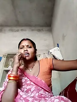 Snapshot of Cm_pooja chatting on May 5, 2026, 11:29 am Cm pooja online show from May 5, 2026, 11:29 am