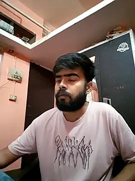 soniriyaa010101 online show from March 11, 2026, 8:31 am