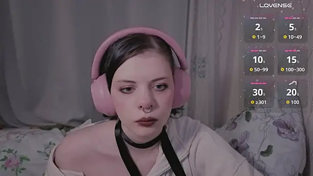 Alice Zev online show from June 21, 2026, 10:34 pm