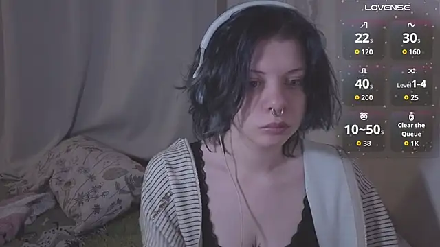 Alice Zev online show from August 4, 2026, 8:00 pm