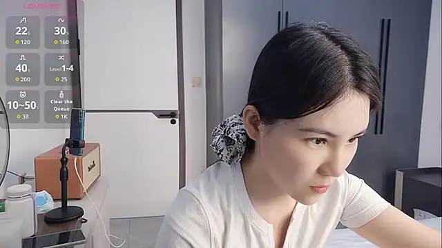 luckckcj online show from October 30, 2025, 3:08 am