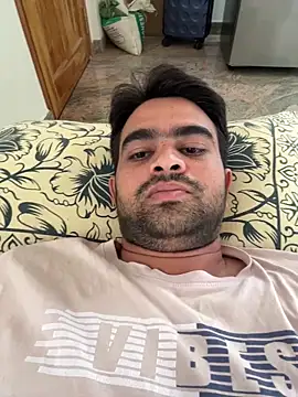 sunnu 97  online show from May 26, 2026, 6:09 am