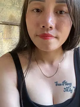 Snapshot of chipp-bong chatting on October 11, 2025, 7:40 am chipp-bong online show from October 11, 2025, 7:40 am