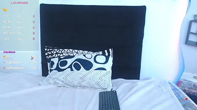 Snapshot of aurelyne_gp chatting on September 18, 2025, 11:23 am aurelyne gp online show from September 18, 2025, 11:23 am