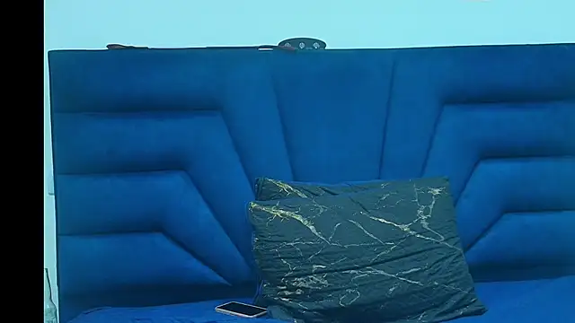 Snapshot of Angell_cooper chatting on January 19, 2026, 1:48 pm Angell cooper online show from January 19, 2026, 1:48 pm