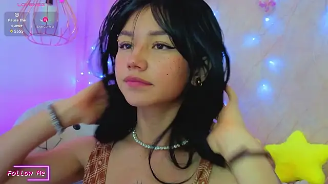 april bennett online show from March 25, 2026, 12:55 pm