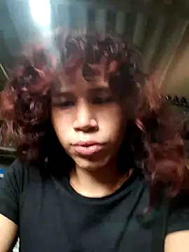 Snapshot of kiimferv chatting on November 8, 2025, 1:22 pm kiimferv online show from November 8, 2025, 1:22 pm