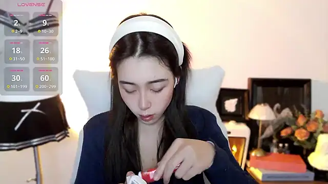 Wfrost0707 online show from November 28, 2025, 7:44 am