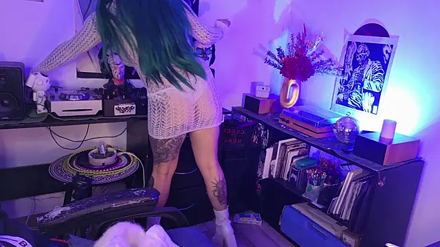 eva mendexx online show from May 11, 2026, 11:35 pm
