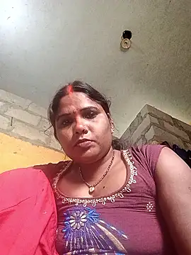 Snapshot of SweetKomal89 chatting on October 27, 2025, 6:50 am SweetKomal89 online show from October 27, 2025, 6:50 am