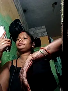 Snapshot of SweetKomal89 chatting on October 29, 2025, 7:37 pm SweetKomal89 online show from October 29, 2025, 7:37 pm