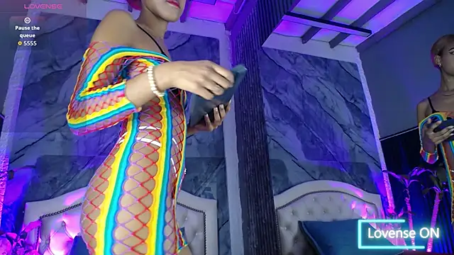 Snapshot of Alisha_Ebonyy chatting on October 29, 2025, 11:45 am Alisha Ebonyy online show from October 29, 2025, 11:45 am