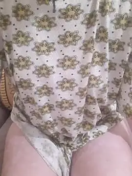 Snapshot of Lamya-dalo3a chatting on October 10, 2025, 12:09 am Lamya-dalo3a online show from October 10, 2025, 12:09 am