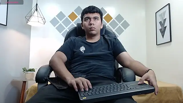 titanxero online show from September 18, 2025, 12:40 pm