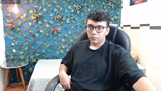 titanxero online show from October 18, 2025, 12:39 pm