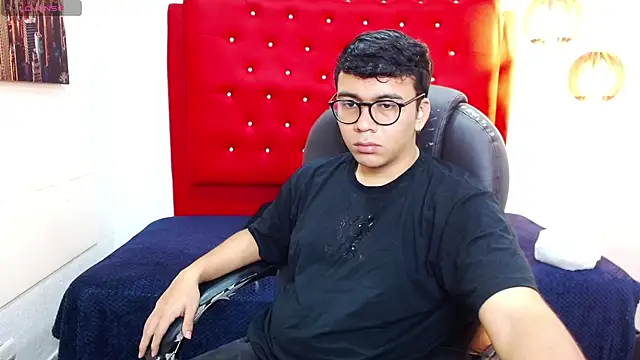 titanxero online show from October 28, 2025, 11:47 am