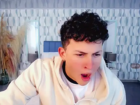 Snapshot of Axel_savage chatting on October 23, 2025, 12:04 pm Axel savage online show from October 23, 2025, 12:04 pm