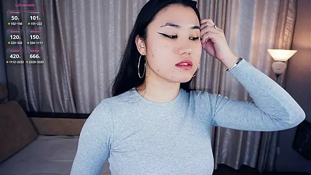 Snapshot of DebrahJungels chatting on October 9, 2025, 6:00 am DebrahJungels online show from October 9, 2025, 6:00 am