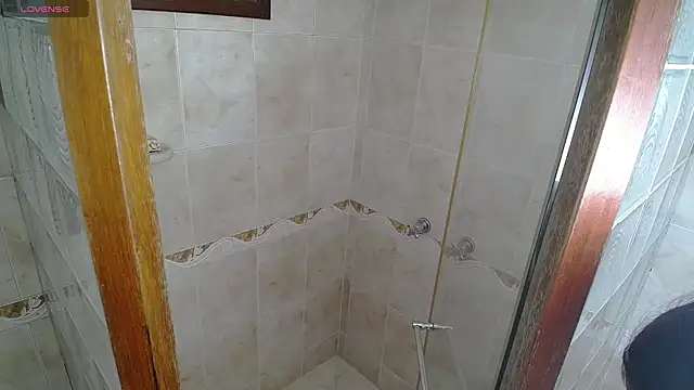 Lia Teen online show from September 23, 2025, 2:03 am