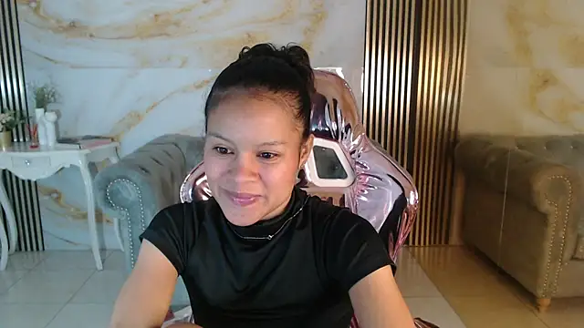 catalina5 s online show from January 11, 2026, 1:05 pm