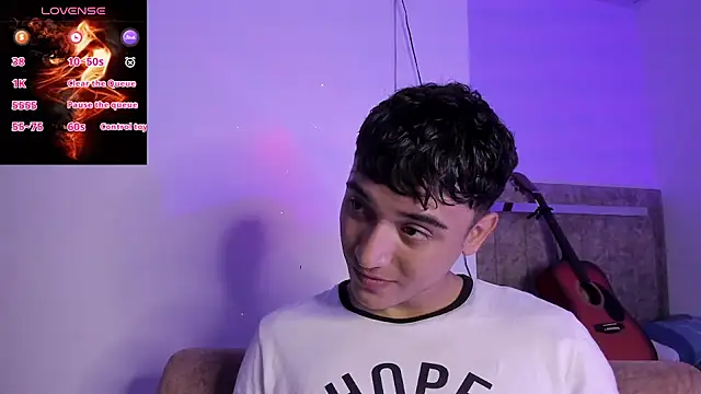 Snapshot of Austin_Cardieff_ chatting on September 30, 2025, 8:03 pm Austin Cardieff online show from September 30, 2025, 8:03 pm