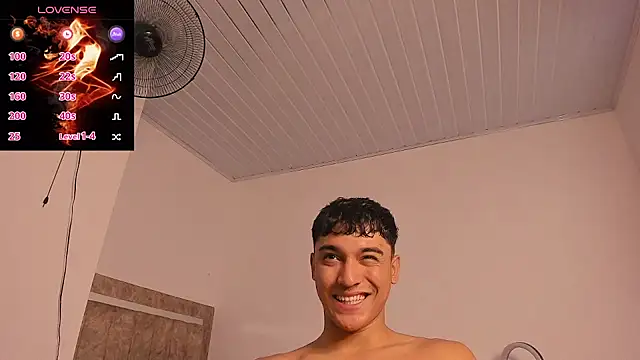 Snapshot of Austin_Cardieff_ chatting on October 21, 2025, 8:20 pm Austin Cardieff online show from October 21, 2025, 8:20 pm