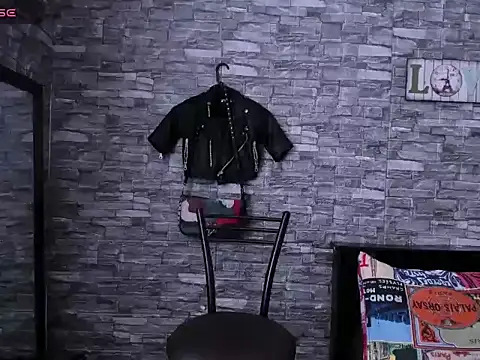 Snapshot of Inferno_Molly chatting on October 9, 2025, 2:26 pm Inferno Molly online show from October 9, 2025, 2:26 pm