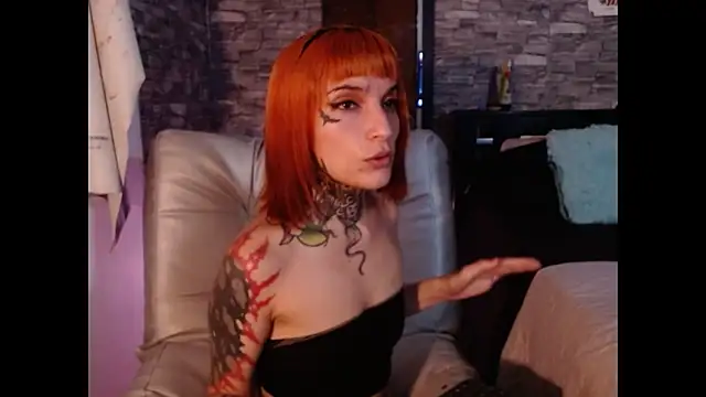 Snapshot of Inferno_Molly chatting on February 9, 2026, 5:11 am Inferno Molly online show from February 9, 2026, 5:11 am