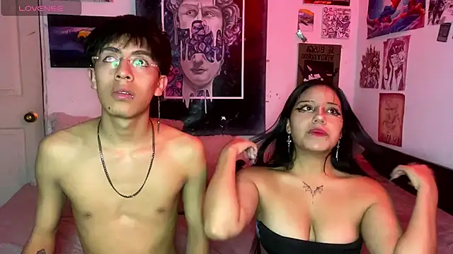 Violett Danteex online show from March 21, 2026, 7:02 am