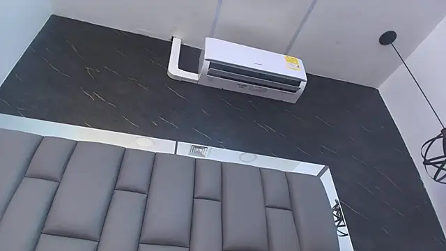 kissme luna online show from January 17, 2026, 7:06 pm