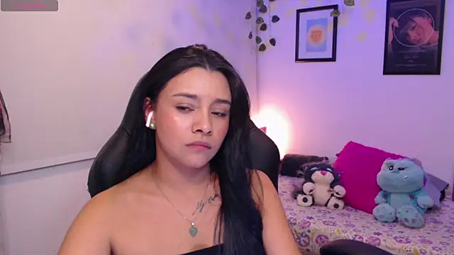 MarilynWhite  online show from October 5, 2025, 11:24 pm