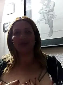 ROOMIINA online show from November 19, 2025, 12:43 am