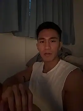 Snapshot of gooodboiii chatting on October 12, 2025, 1:21 pm gooodboiii online show from October 12, 2025, 1:21 pm