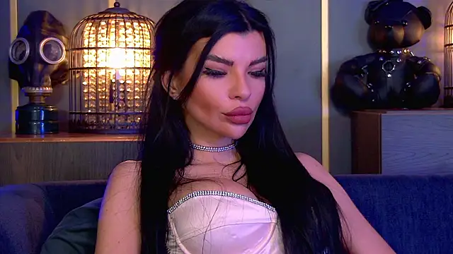 EleniaDevons online show from February 11, 2026, 2:44 pm