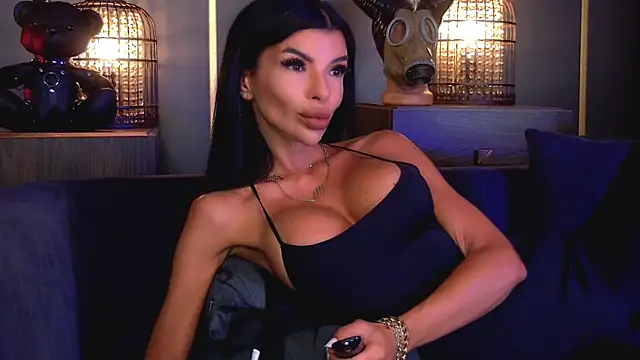 EleniaDevons online show from July 23, 2026, 8:56 am