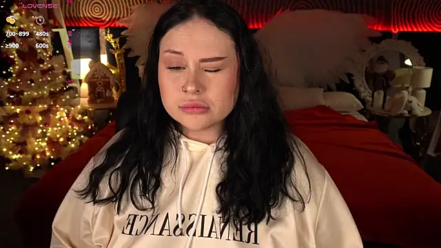 SerahMirabeli online show from December 16, 2025, 8:58 pm