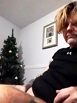 WiltedYeller online show from March 10, 2026, 1:43 am