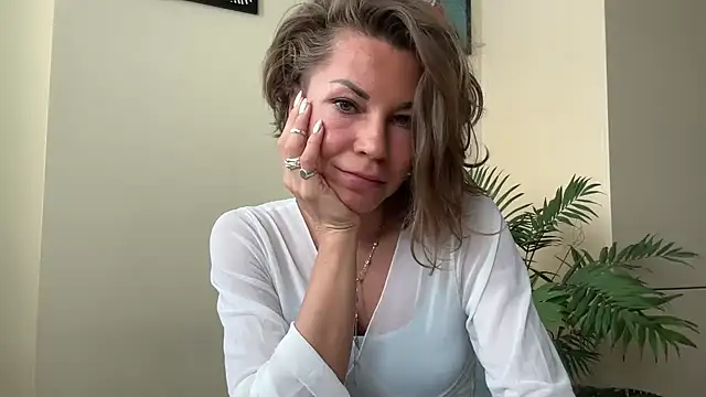 Norielii online show from July 5, 2026, 9:38 am
