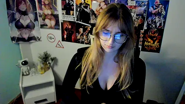 NeyliDream online show from October 10, 2025, 12:48 pm