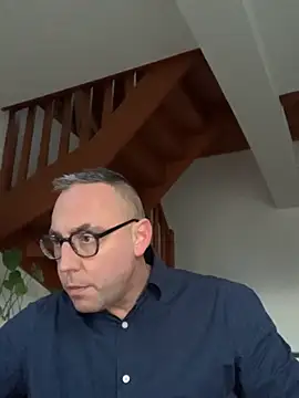 Marronglace1 online show from November 26, 2025, 3:57 pm